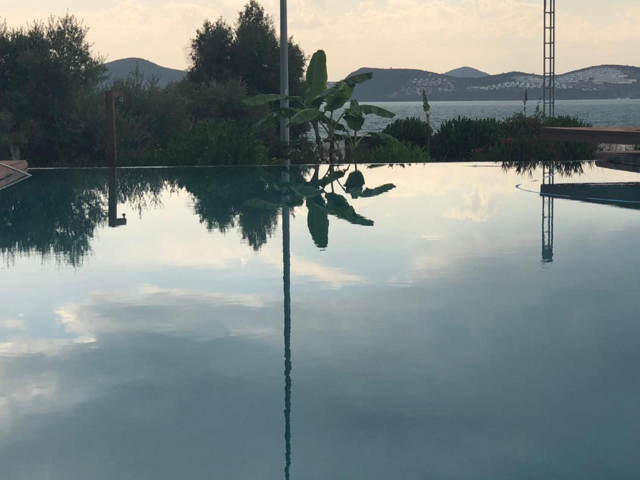 Egesu Marina Guest House Gulluk Exterior foto